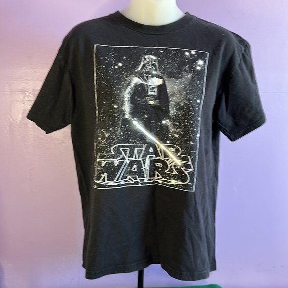 Star Wars Boys Size L Black Darth Vader Graphic Short Sleeve T-Shirt - Picture 1 of 3